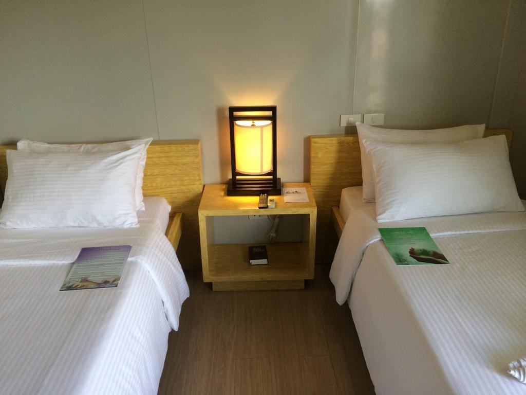 Shore Time Hotel - Annex Balabag  Zewnętrze zdjęcie