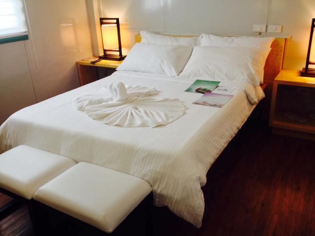 Shore Time Hotel - Annex Balabag  Zewnętrze zdjęcie