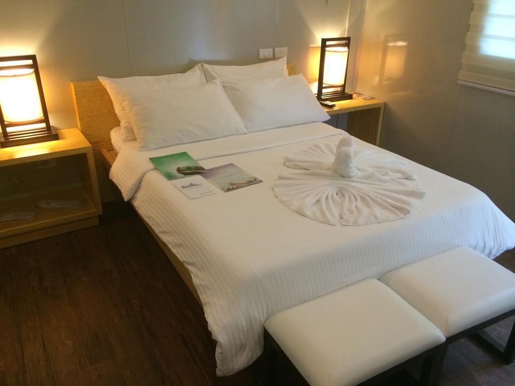 Shore Time Hotel - Annex Balabag  Zewnętrze zdjęcie